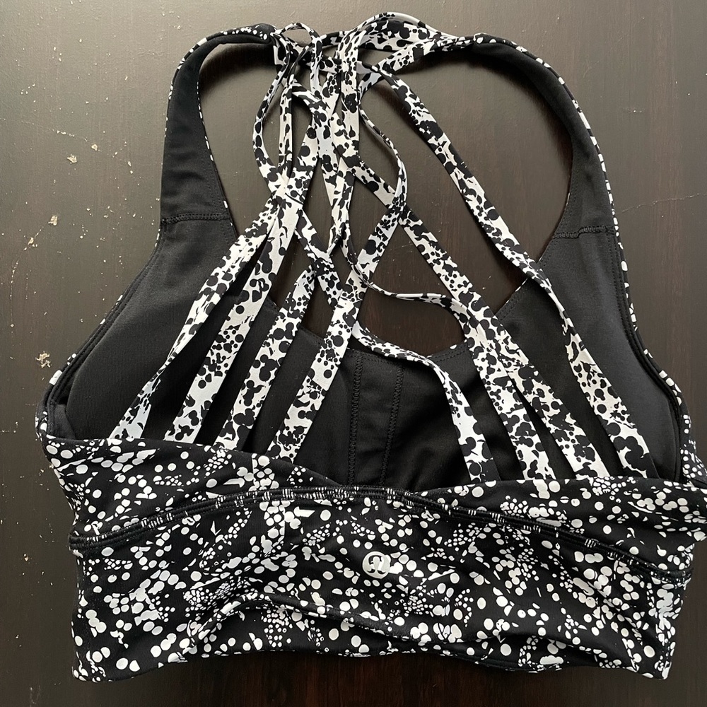 lululemon Energy Longline Bra Medium Support - Size 4